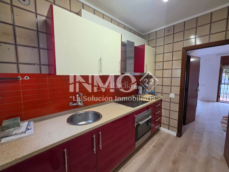 Foto 2f2a9916-a0ee-4eb2-9146-964755d71890. Casa adossada amb aparcament a Cambrils platja Cambrils