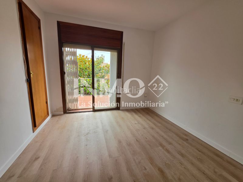 Foto 77f4614e-3a38-4cbb-a0b6-be5a8a7200c5. Casa adossada amb aparcament a Cambrils platja Cambrils