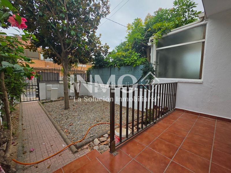 Foto 78c6b463-08a4-4e63-9b59-33a0c2ba5149. Casa adossada amb aparcament a Cambrils platja Cambrils