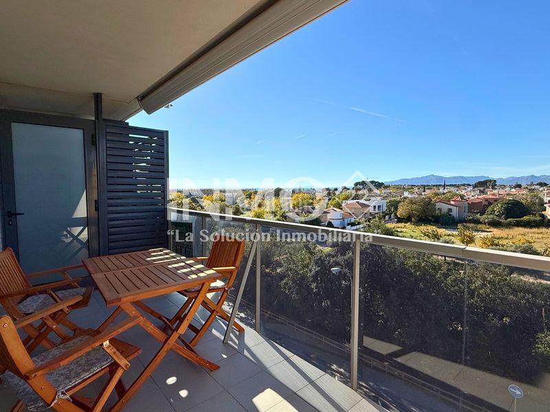 Foto 5a1bc9f7-5634-4dd2-8f7a-3ea7e21edd08. Pis amb aparcament piscina a Cambrils platja Cambrils