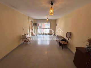Apartament a Carrer d'Extremadura 7
