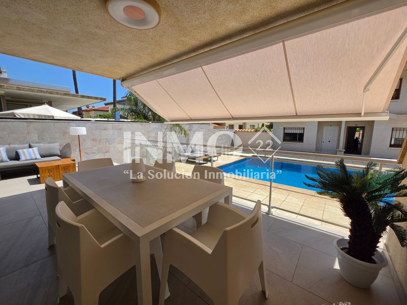 Foto 12d2aba3-bb94-41d5-a204-945b62acbbfe. Casa aparellada amb calefacció aparcament piscina a Cambrils