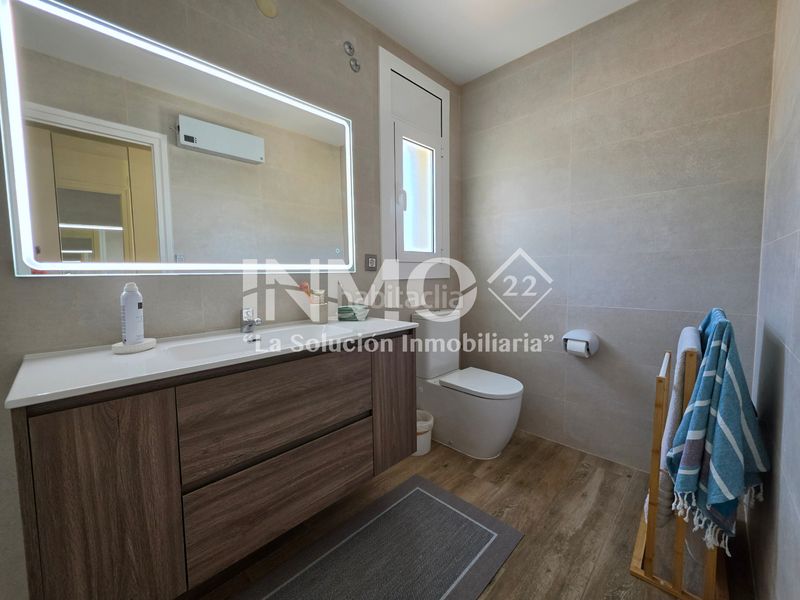 Foto 1b7232ae-dd65-4ff4-bbe7-b6fd41be8152. Casa aparellada amb calefacció aparcament piscina a Cambrils