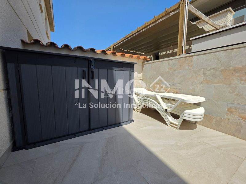Foto 698e6671-2562-4588-b695-e659ff815c54. Casa aparellada amb calefacció aparcament piscina a Cambrils