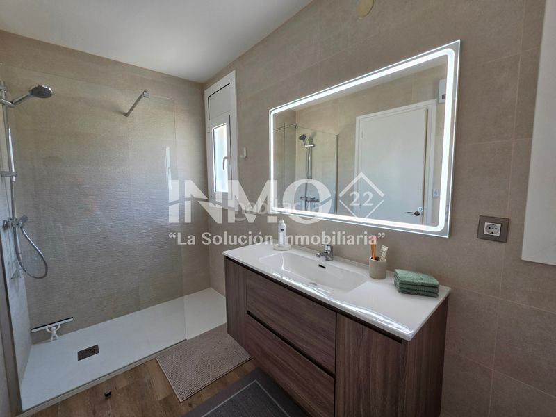 Foto 9eb5b109-091b-4975-9465-6cd90ee9984c. Casa aparellada amb calefacció aparcament piscina a Cambrils