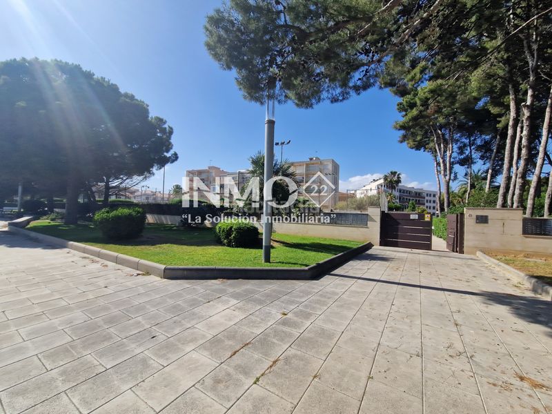 Foto bb27cbba-0f83-45a4-88f7-f5114ce4504b. Casa adossada amb calefacció aparcament piscina a Cambrils