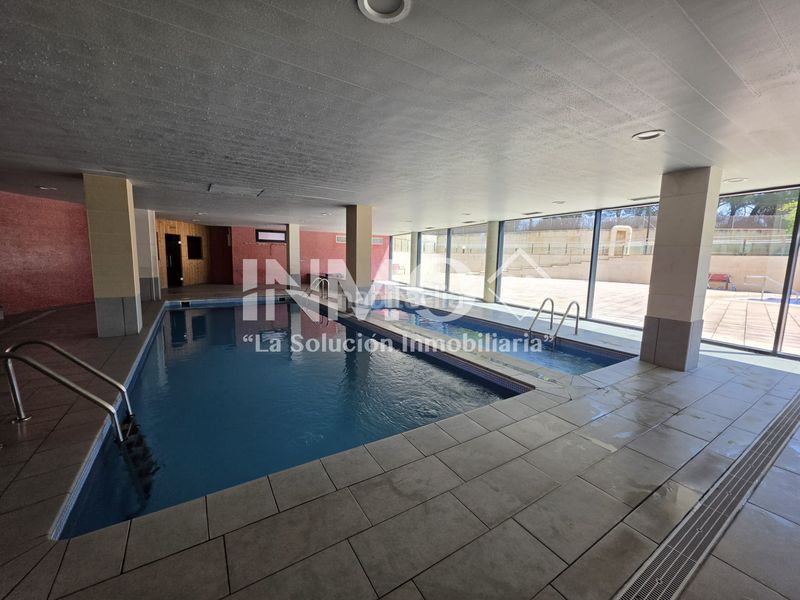 Foto e15741ac-1d4f-434a-9da1-ec7df70a4017. Casa adossada amb calefacció aparcament piscina a Cambrils