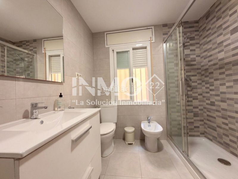 Foto 69200c94-82a4-42df-8b2d-31e783590f11. Lloguer apartament amb calefacció a Cambrils port Cambrils