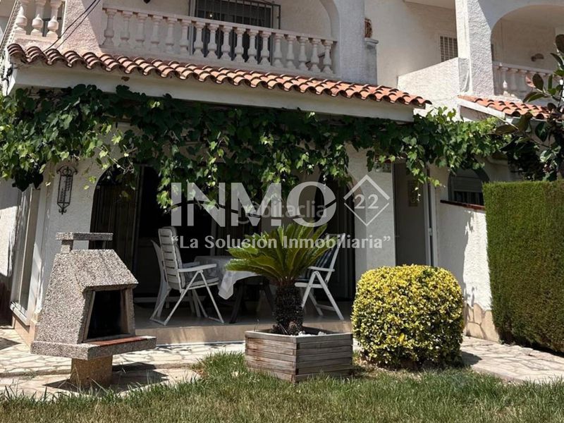 Foto 66ee1393-b8d1-490c-a6c7-e2dff8c35b5d. Casa adossada amb xemeneia aparcament a mar Cambrils Cambrils