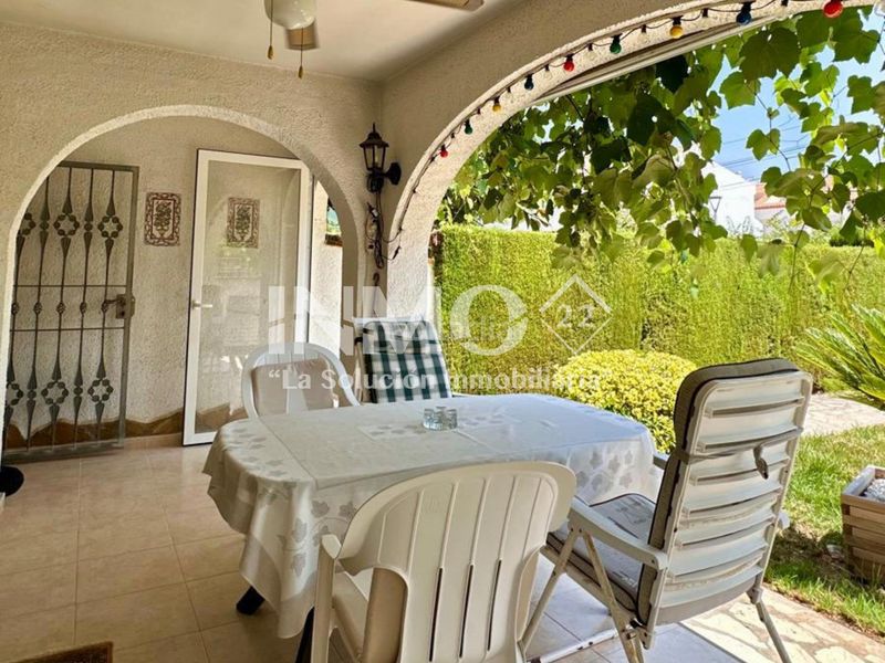 Foto 71a32e33-915f-4ae6-a02b-ee7fb0d60b5c. Casa adossada amb xemeneia aparcament a mar Cambrils Cambrils