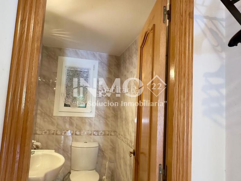 Foto bba933ad-e693-489d-b3fc-0d400c30df2e. Casa adossada amb xemeneia aparcament a mar Cambrils Cambrils