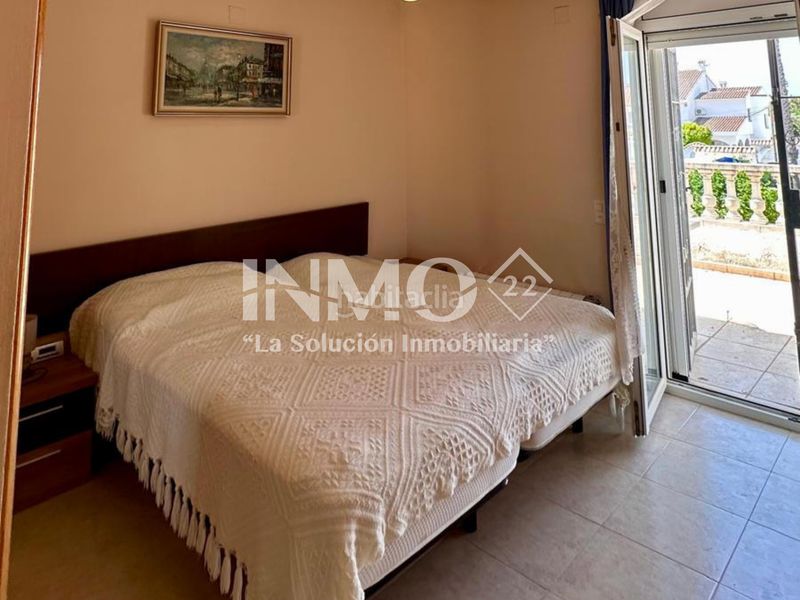 Foto bbabb17e-7389-4e54-81b1-a7b5c0d99173. Casa adossada amb xemeneia aparcament a mar Cambrils Cambrils