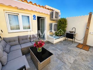 Maison jumelée  Carrer de pau casals. Casa unica en el centro de cambrils