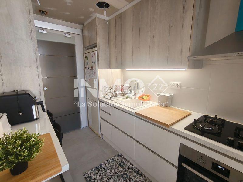 Foto 2bf896e3-ac4d-41e5-aa83-04dea00bda40. Apartament amb aparcament piscina a Mar i Camp - Platja dels Capellans Salou