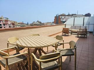 Alquiler Ático en Dreta de l´Eixample. Ático luminoso con gran terraza privada en pleno eixample