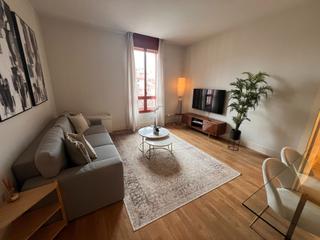Location Appartement  Gran via de les corts catalanes. Piso de diseño en gran via  luminoso, elegante y con ubicación i