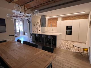 Etagenwohnung in pau claris