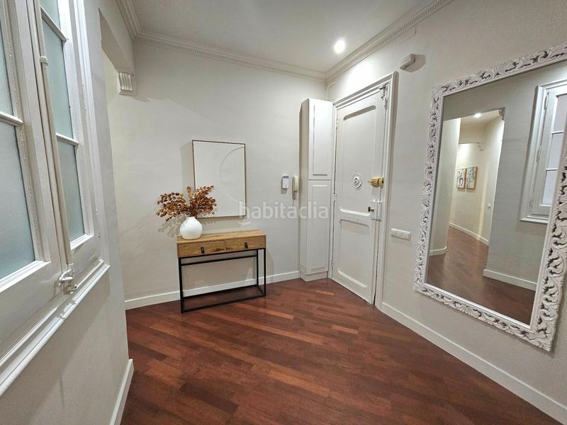 Foto 9bf3781f-40a8-4966-82fd-2b7c3c99d72e. Location appartement avec chauffage dans Sagrada Família Barcelona