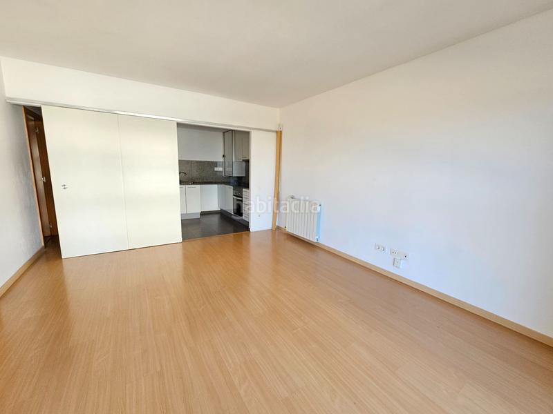 Foto f7d4fe3c-b654-4d32-b9a7-483b324ef9e7. Flat with heating in Pla d'en Boet Mataró