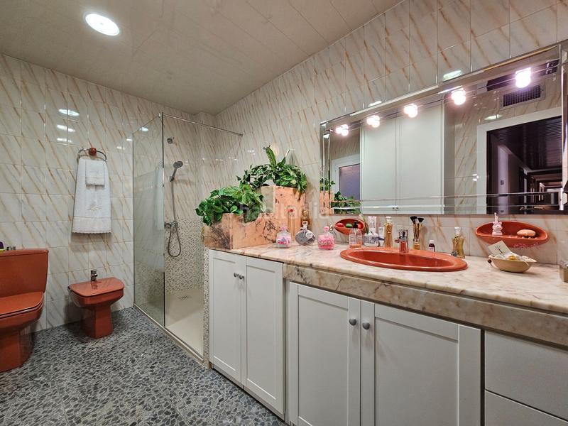 Foto 126869e6-c957-40d2-b663-38c0a8babfed. Pis amb calefacció a La Florida Hospitalet de Llobregat (L´)