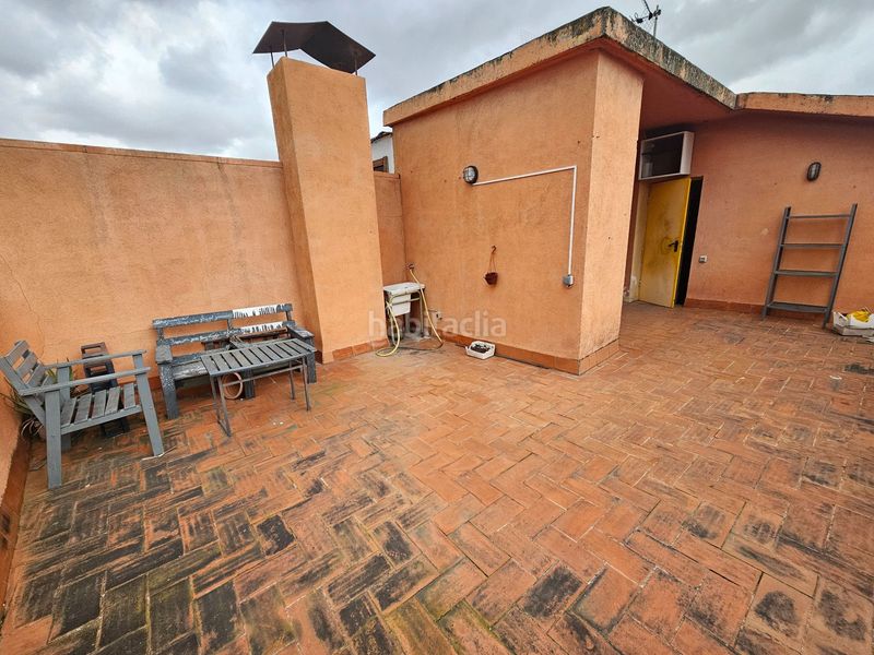 Foto 212d1a45-85ac-49a1-84ac-c75c65148010. Lloguer àtic a Raval Barcelona