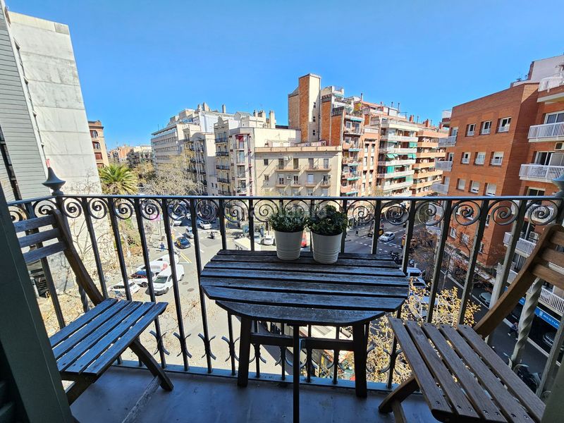 Foto e98799eb-ce83-483d-84a8-0cdf26691a72. Lloguer pis amb calefacció a Sagrada Família Barcelona