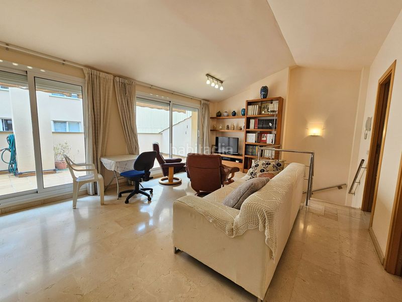 Foto 0957e2a7-32be-4b29-83a6-d2e121b12912. Duplex avec chauffage dans Cementiri Vell Terrassa