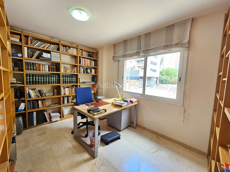 Foto 0a6a625a-d68d-4cdc-a271-5bdd79dd0245. Duplex avec chauffage dans Cementiri Vell Terrassa