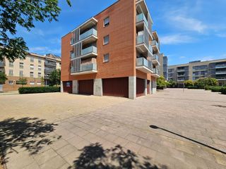 Lloguer Local Comercial  Enric morera. Local comercial en alquiler en can pantiquet  mollet del vall�s