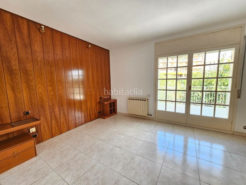 Foto ad1570ef-4aa2-4843-b9fa-dbdade31b1eb. Casa amb calefacció piscina a El Poal Castelldefels