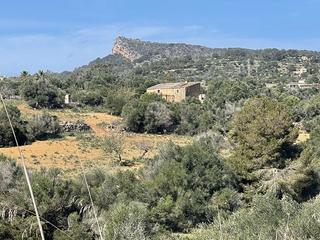Masia  Carrer aucanada. Finca antigua para reformar con vistas hacia el mar