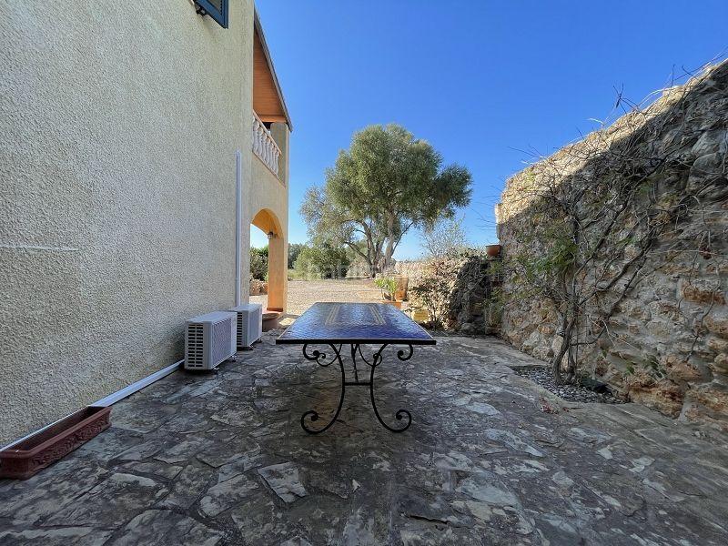 Foto 1dcebd7d-8bb9-488b-ad0e-ac6d78213648. Masia amb calefacció piscina a Llucmajor interior Llucmajor