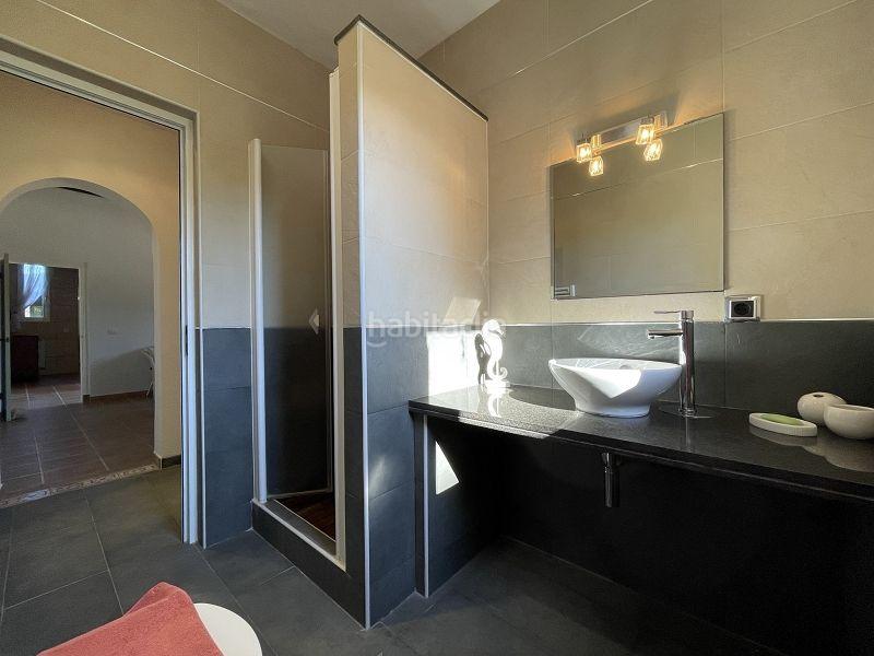 Foto 45932ef9-a540-4242-8fdc-cf9e6c1bf868. Masia amb calefacció piscina a Llucmajor interior Llucmajor