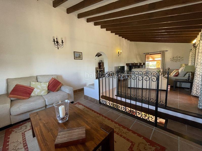 Foto 8df7b135-42a4-402a-946f-283a957a8efe. Masia amb calefacció piscina a Llucmajor interior Llucmajor