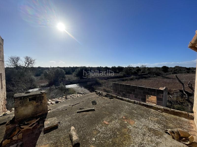 Foto f4aa7415-b3a9-4c33-8b82-e07ebb2ab11a. Masia amb aparcament a Campos