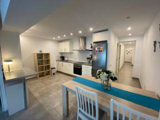 Apartament  Carrer berga. Apartamento recién reformado a 50 m de la playa