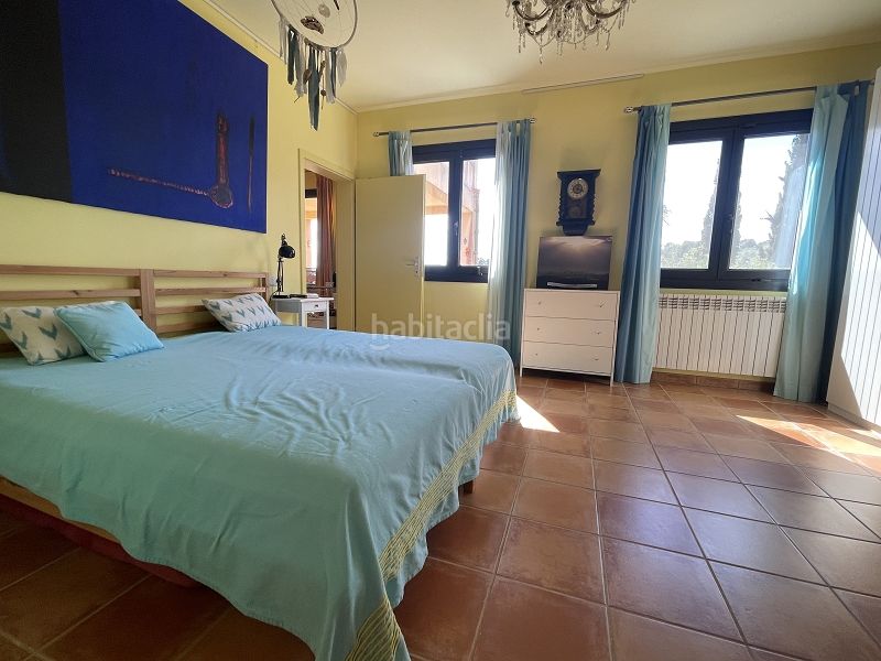 Foto 434a0a66-ae86-4f61-910f-391ba07f851f. Chalet with fireplace heating parking pool in Porreres