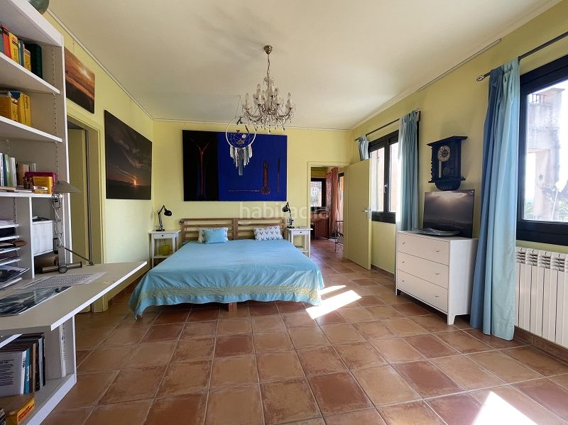 Foto 5edf4245-e283-489d-a21f-b2fc8fad8b6b. Chalet with fireplace heating parking pool in Porreres