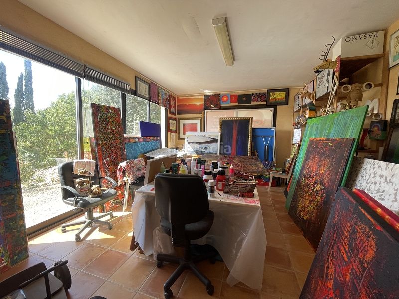 Foto e0a414e0-cb9c-4f36-a246-9c11f80a57c0. Chalet with fireplace heating parking pool in Porreres
