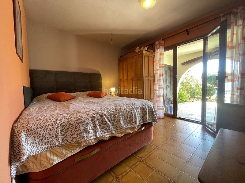 Foto b1530d1b-80ae-4103-b2be-d9abe7670a54. Casa adossada amb xemeneia calefacció aparcament piscina a Llucmajor
