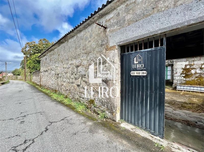 Foto 150b5ec5-123d-4e94-887c-d775d3a52f51. Casa  señorial para restaurar en Sobradelo Vilagarcía de Arousa