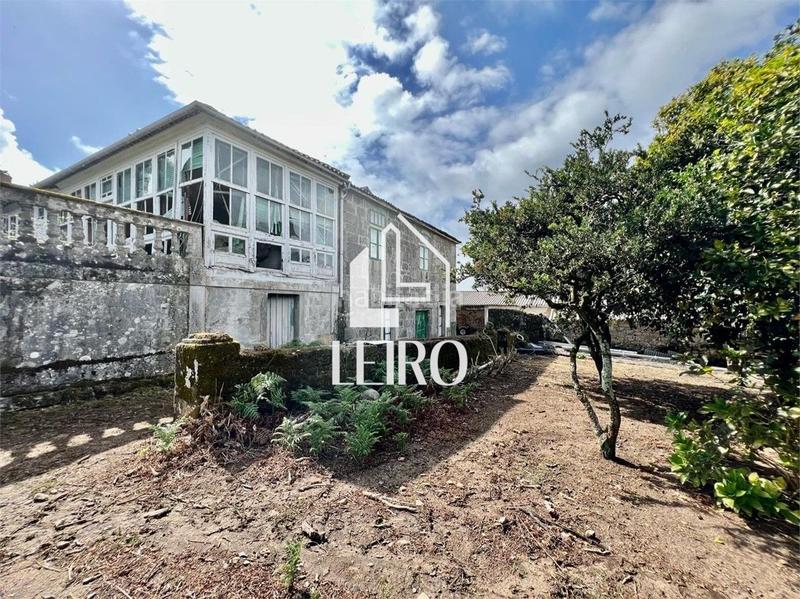 Foto e35b8423-edc3-413c-8543-9f3f24e7fbad. Casa  señorial para restaurar en Sobradelo Vilagarcía de Arousa