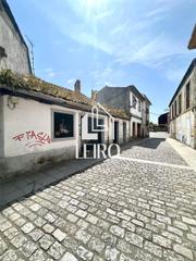 Casa adossada a Vilagarcía. Casa de piedra a reformar con jardín en vilagarcía de arosa.