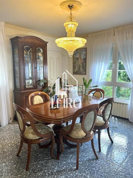 Foto 41ca11bc-8799-48f9-8a8c-e80d95589ac7. Haus mit parking in Parroquias de Santiago Santiago de Compostela