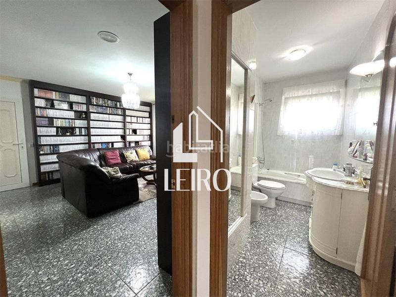 Foto 82ae31d3-b1a6-4810-b5d6-91bf63d003cf. Haus mit parking in Parroquias de Santiago Santiago de Compostela