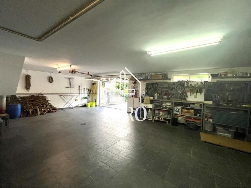 Foto cc39c0d9-8140-4f33-a1ef-d24458b8db29. Haus mit parking in Parroquias de Santiago Santiago de Compostela