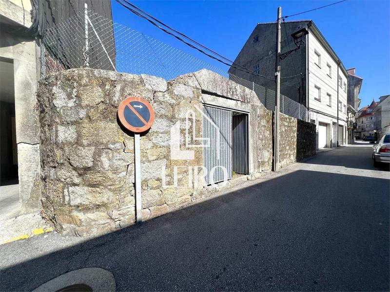 Foto 0198cb68-1807-49ac-9cc5-29f25f935dd0. Terreno residencial solar edificable céntrico - en Vilanova de Arousa