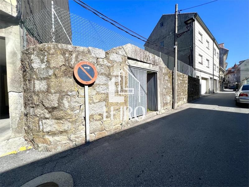 Foto a63504fd-e3a6-4f99-8e52-46103052a2f3. Terreno residencial solar edificable céntrico - en Vilanova de Arousa