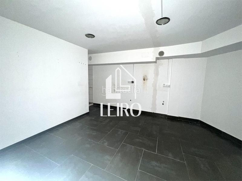 Foto 01d86889-823a-4b4a-876f-91b3aec09a59. Rent business premise in Cambados