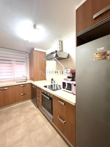 Foto 0c3b0ec6-f092-4f01-ae20-9a1dfa22a03f. Dúplex amb calefacció a Cambados